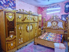 غرفة نوم خشب صاج مستعملة للبيع في بغداد