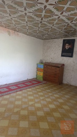 بيت مساحة 200 متر مسجل بالبلدية للبيع في صلاح الدين