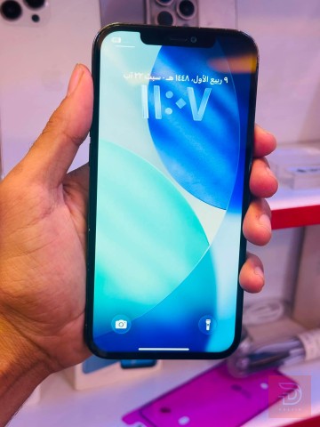 iPhone 12 pro max ازرك للبيع في بغداد