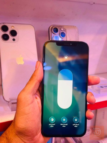 iPhone 12 pro max ازرك للبيع في بغداد