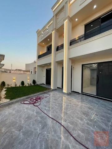 بيت في مجمع المهندسين مساحة 200 متر للبيع في أربيل