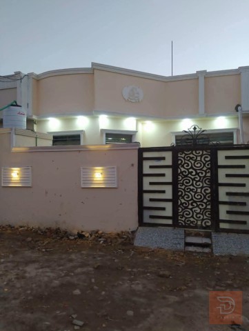 دار سكن بمساحة 200 متر للبيع في البصرة