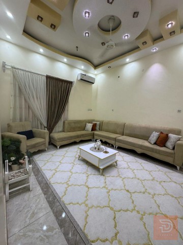دار سكن في أبو الخصيب 200متر للبيع في البصرة