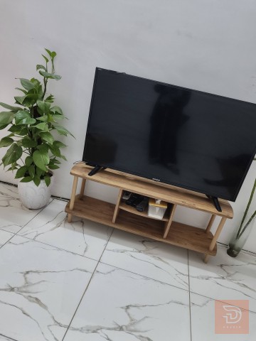 ميز بلازما بوهيمي مع طبلات للبيع في بغداد
