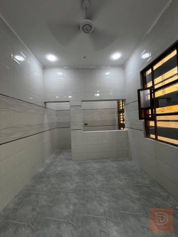 دار سكن حديثة في البصرة 150م للبيع