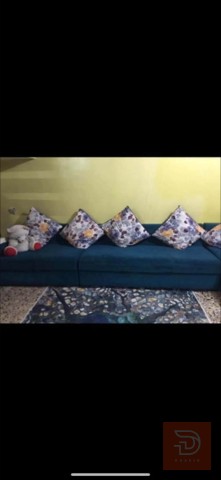 ديوان 11 مقعد للبيع في بغداد