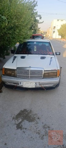 سيارة موديل 92 بحالة جيدة للبيع في ديالى
