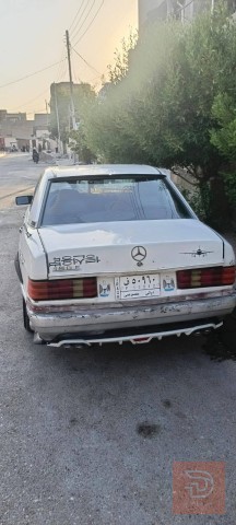 سيارة موديل 92 بحالة جيدة للبيع في ديالى