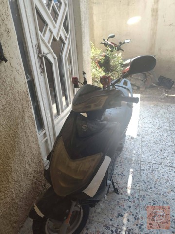 كوم حديد مكينة نضيفة مستعمل للمقايضة في واسط
