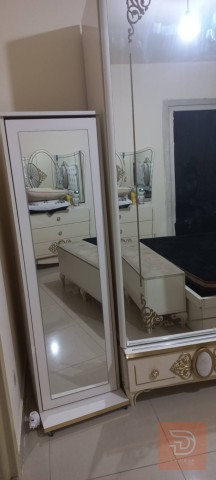 غرفة نوم مع دوشك وضمان 5 سنوات مستعمل للبيع في بغداد