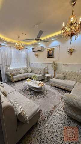ديوان 14 مقعد 10 امتار مستعمل للبيع في بغداد