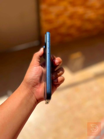 مطلوب ايفون 17 برو ماكس لون نيلي مستعمل في بغداد