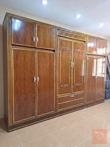 كنتور صاج 6 ابواب مستعمل للبيع في بغداد