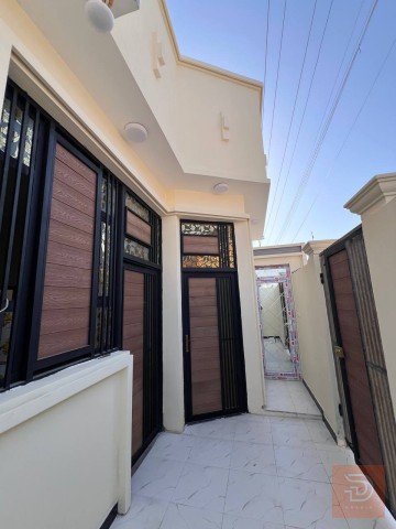 دار سكن بناء حديث 100م للبيع في البصرة
