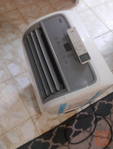 سبلت TCL استعمال قليل مستعمل للبيع في بغداد