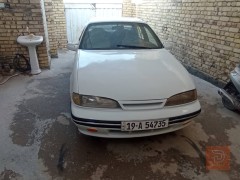 سيارة موديل 95 مع تخم تاير كهربائية للبيع في بابل
