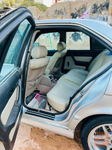 بي ام 525 موديل 90 للبيع في الديوانية