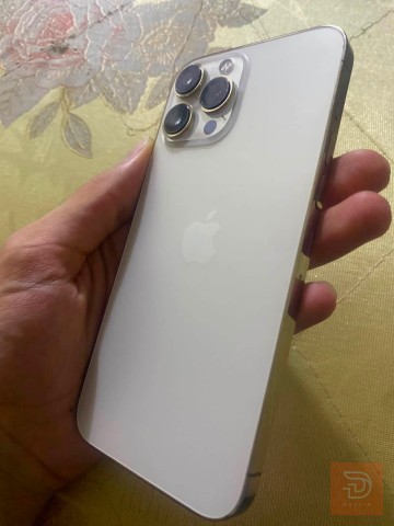 iPhone 13 Pro Max ذهبي مستعمل للبيع في بغداد