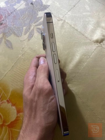 iPhone 13 Pro Max ذهبي مستعمل للبيع في بغداد