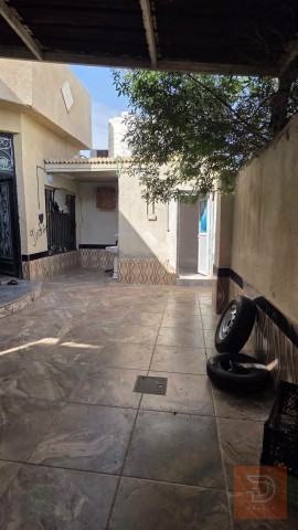 دار سكن بمساحة 200 متر للبيع في بغداد
