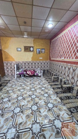 دار سكن بمساحة 200 متر للبيع في بغداد
