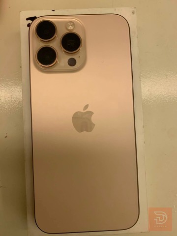Apple iPhone 16 Pro Max مستعمل للبيع في البصرة