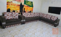 مطلوب ديوان تسكام 10 مقاعد مع 10 كوشات مستعمل في واسط