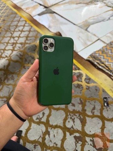 ايفون 11 Pro Max ذاكرة 256GB white للبيع في بغداد