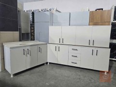كاونتر MDF تركي مترين مع ملحق وسنك للبيع في بغداد