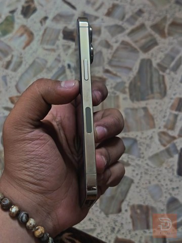 iPhone 13 Pro ذهبي 256GB للبيع في بغداد