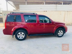 مطلوب نيسان بافندر 2008 لون كرزي في كربلاء المقدسة