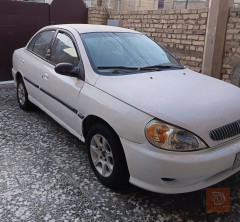 كيا ريو 2001 أوتوماتيك للبيع في بغداد