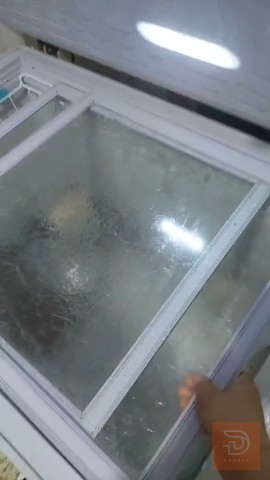 مجمده شغاله ونظيفه مستعمل للبيع في بغداد