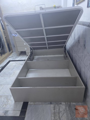 جرباية مفرد أو مزدوج للبيع في بغداد