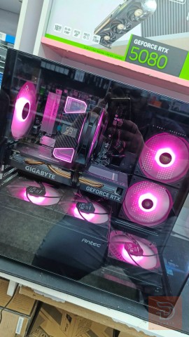 تجميعة حاسبة مستعملة Ryzen 5 7600X و RTX 4060 للبيع في بغداد