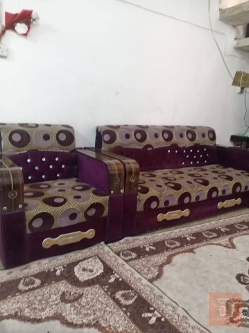 تخم عشر مقاعد للبيع في كربلاء المقدسة