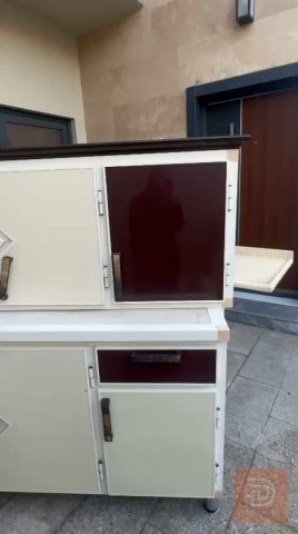 كاونتر مطبخ 3 قطع نظيف جدا مستعمل للبيع في بغداد