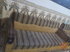 تخم قنفات نظيف جداً 7 مقاعد للبيع في كربلاء المقدسة