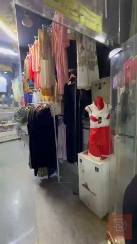 محل كوزمتك كامل مع البضاعة للبيع في كربلاء المقدسة