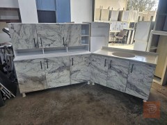 كاونتر MDF تركي مع سنك للبيع في واسط