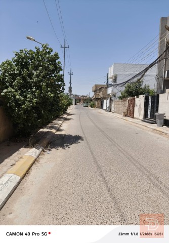 بيت طابقين مساحة ٢٠٠ م للبيع في كربلاء المقدسة