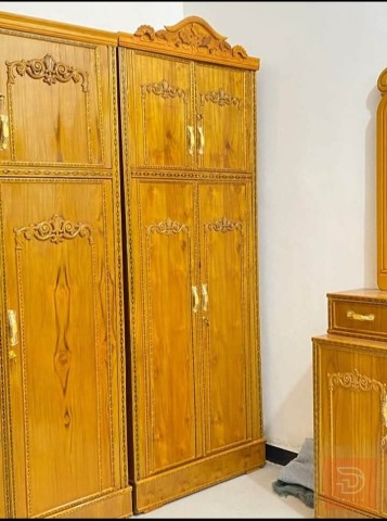 غرفة نوم ست ابواب صاج عراقي ملحق طابقين 8 قطع للبيع في بغداد
