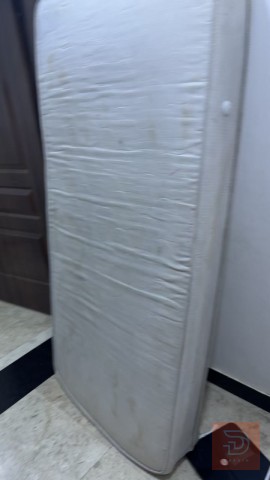 دوشك طبي ديباج نفر واحد مستعمل للبيع في بغداد