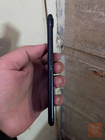 Apple iPhone 7 PIus مستعمل للبيع في بغداد