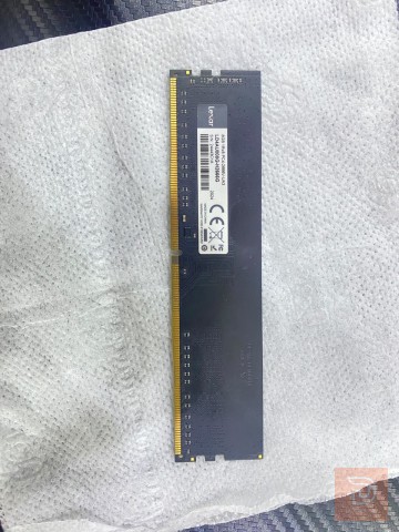 رام DDR4 8GB 2666 مستعمل للبيع في البصرة