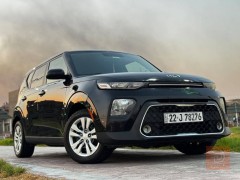 كيا صول 2022 لون اسود للبيع في البصرة