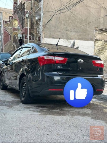 ورقة كيا ريو مستعمل للبيع في بغداد