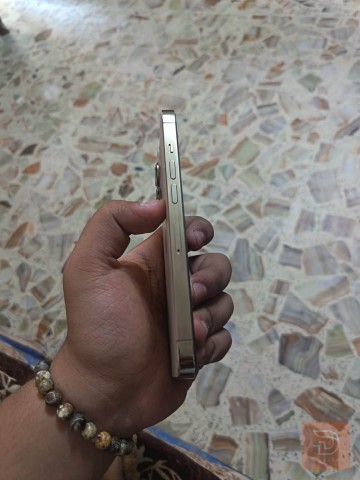iPhone 13 Pro ذهبي للبيع في بغداد