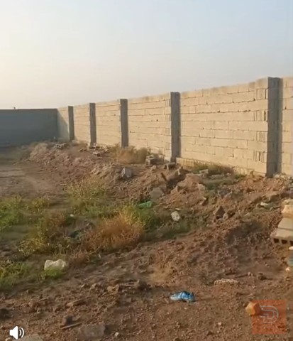 دونم مسيج بلوك فارغ للبيع في بغداد