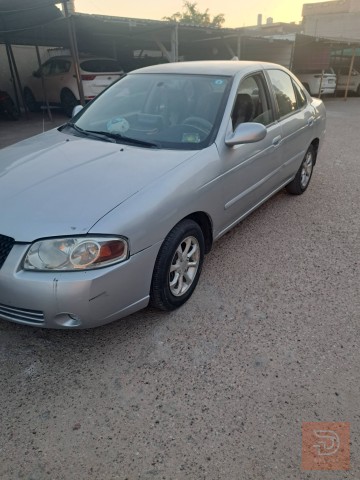 نيسان سنتره 2004 للبيع في بغداد